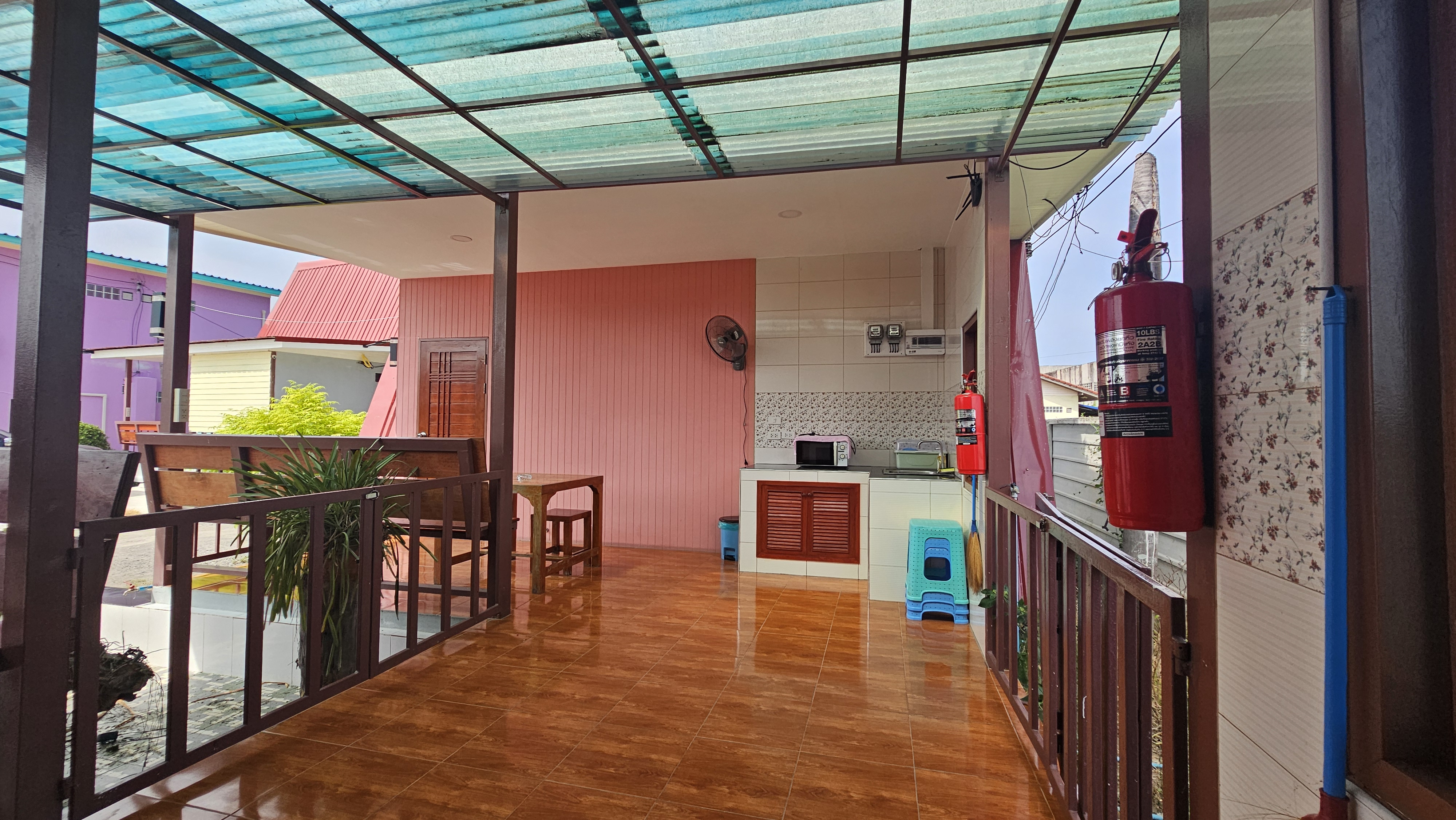 บ้านแฟดทรงA ซ้าย-ขวา ภาพที่ 1